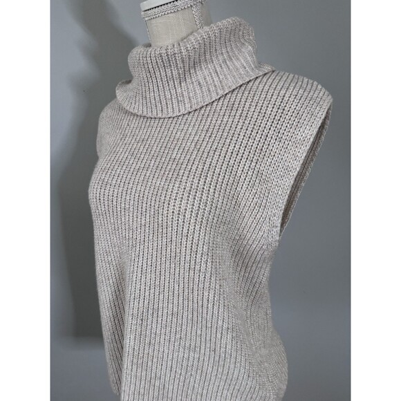 Rachel Zoe Sleeveless Turtleneck Sweater Size Medium - Picture 2 of 7
